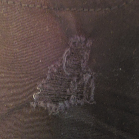 NWT Juniors Vanilla Star distressed black shorts - Picture 6 of 7